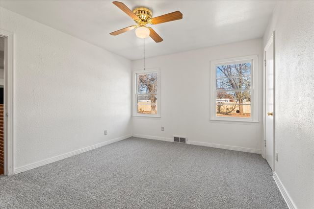 1105 E Cardwell Street, Brownfield, TX 79316