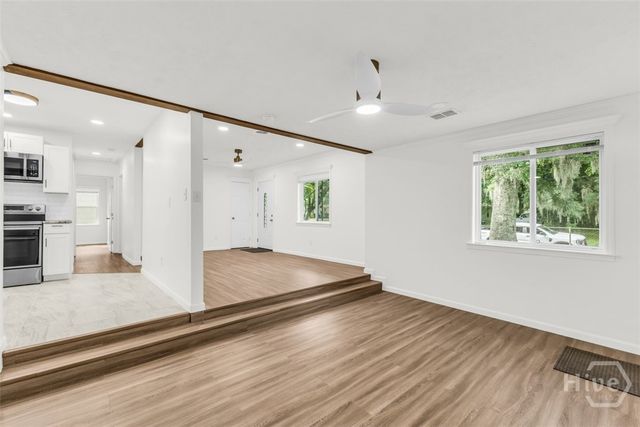 2217 Vicksburg Drive, Savannah, GA 31404