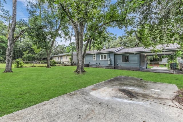 2217 Vicksburg Drive, Savannah, GA 31404