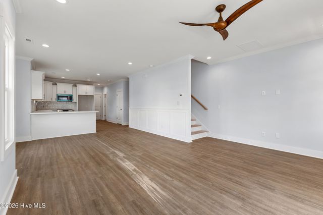 314 Spartanburg Avenue 3, Carolina Beach, NC 28428