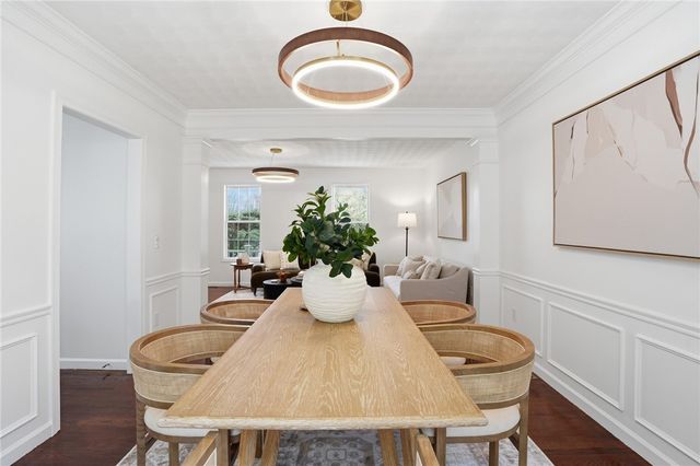 94 Castle Rocks Road, Warwick, RI 02886