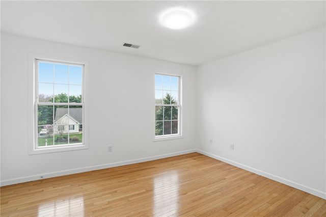 94 Castle Rocks Road, Warwick, RI 02886