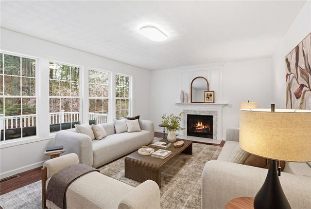 94 Castle Rocks Road, Warwick, RI 02886