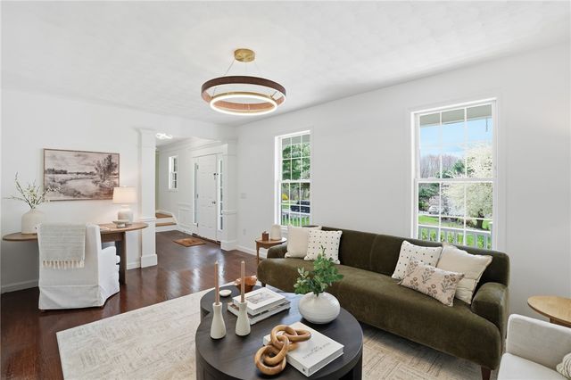 94 Castle Rocks Road, Warwick, RI 02886