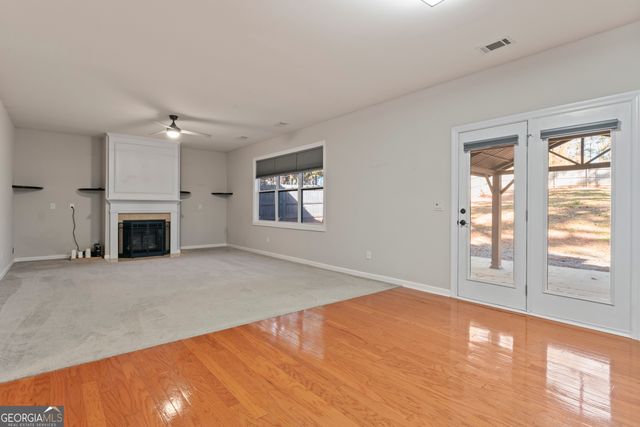 185 Renwick Drive, Senoia, GA 30276