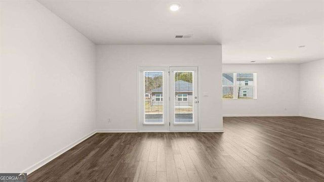 8563 Secretariat Drive, Lithonia, GA 30058