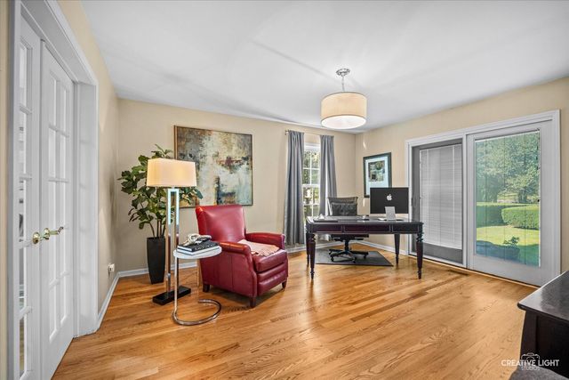 5N948 Westwood Lane, St. Charles, IL 60175