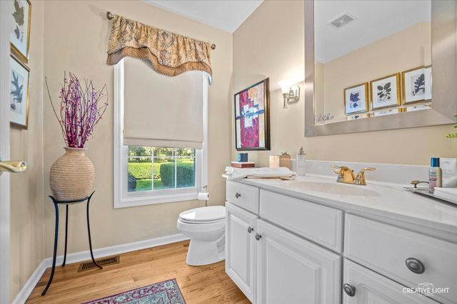 5N948 Westwood Lane, St. Charles, IL 60175