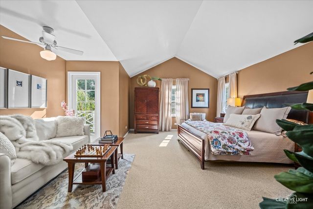 5N948 Westwood Lane, St. Charles, IL 60175