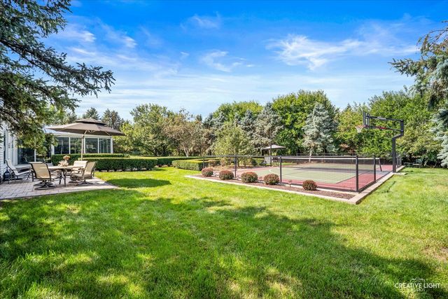 5N948 Westwood Lane, St. Charles, IL 60175
