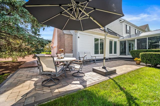 5N948 Westwood Lane, St. Charles, IL 60175