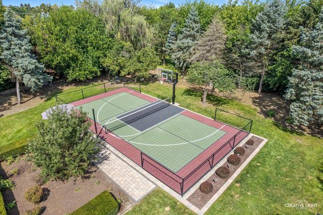 5N948 Westwood Lane, St. Charles, IL 60175