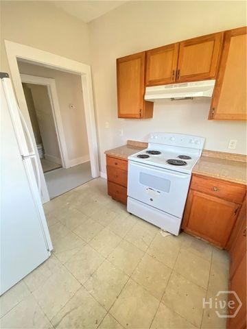 620 W 36th Street B, Savannah, GA 31415