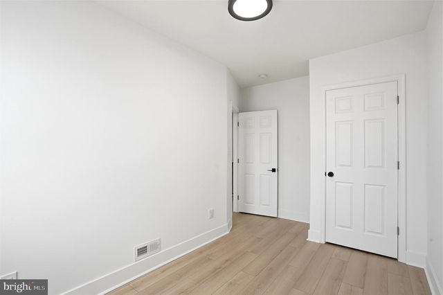 6621 N UBER ST, Philadelphia, PA 19138