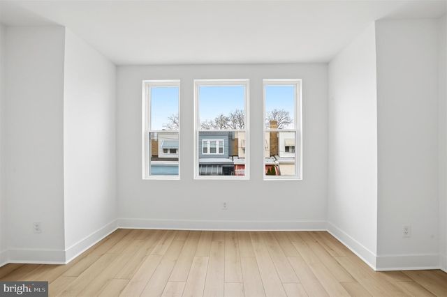 6621 N UBER ST, Philadelphia, PA 19138