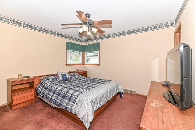 6015 S 18th STREET, Milwaukee, WI 53221