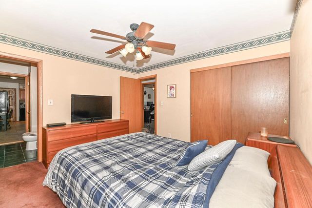 6015 S 18th STREET, Milwaukee, WI 53221