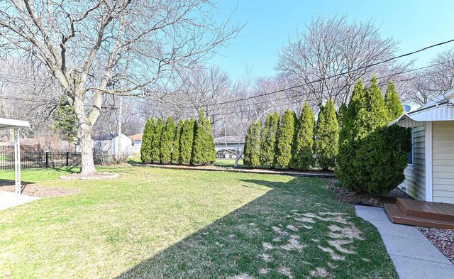 6015 S 18th STREET, Milwaukee, WI 53221