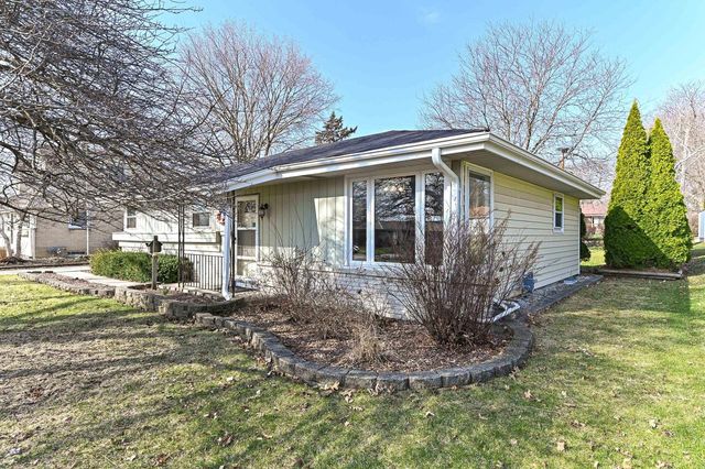 6015 S 18th STREET, Milwaukee, WI 53221