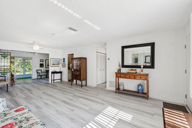 398 Madruga Ave, St Augustine, FL 32086