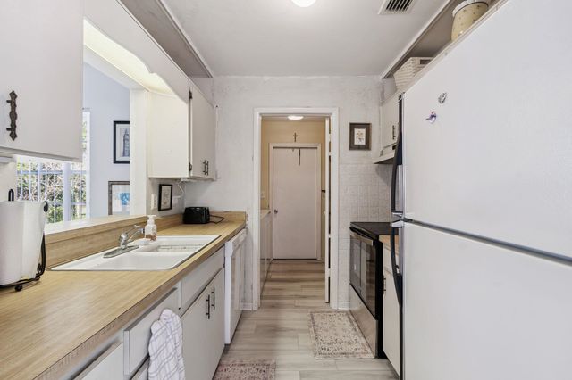 398 Madruga Ave, St Augustine, FL 32086