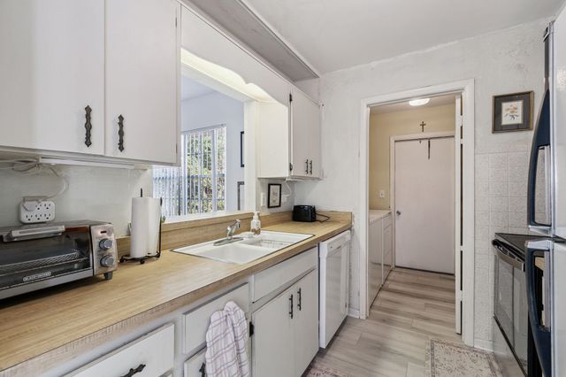 398 Madruga Ave, St Augustine, FL 32086