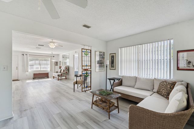 398 Madruga Ave, St Augustine, FL 32086