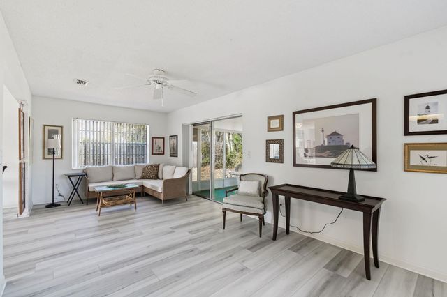 398 Madruga Ave, St Augustine, FL 32086