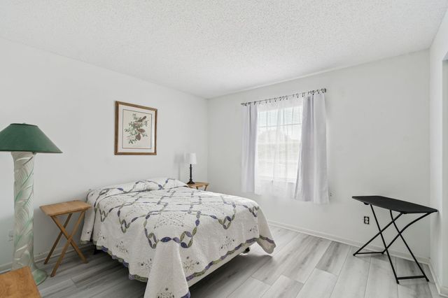 398 Madruga Ave, St Augustine, FL 32086