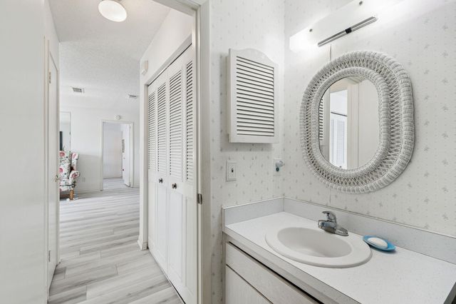 398 Madruga Ave, St Augustine, FL 32086