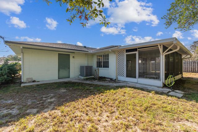 398 Madruga Ave, St Augustine, FL 32086