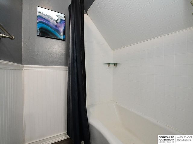 3218 N 66 Street, Omaha, NE 68104