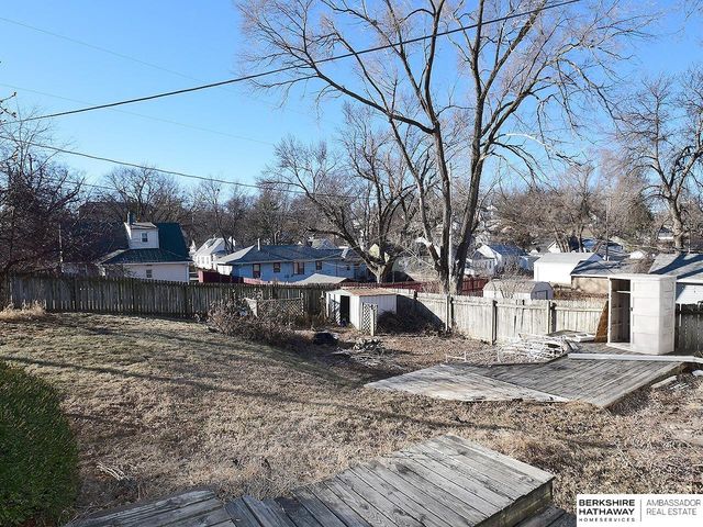 3218 N 66 Street, Omaha, NE 68104