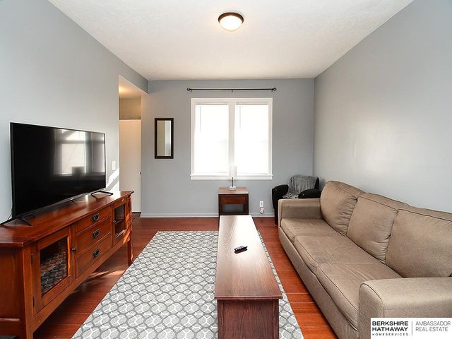 3218 N 66 Street, Omaha, NE 68104