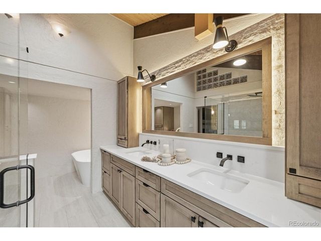 6195 Apache Dr, Larkspur, CO 80118
