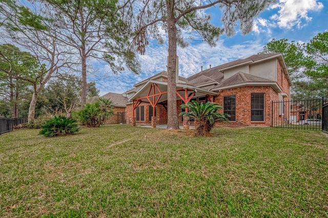 10327 Sablebrook Lane, Houston, TX 77095