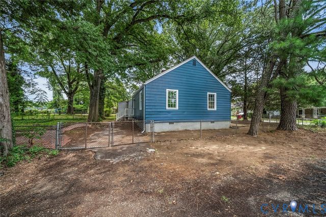 2103 Richmond Ave, Petersburg, VA 23803