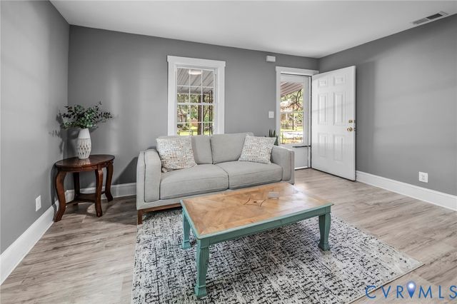 2103 Richmond Ave, Petersburg, VA 23803
