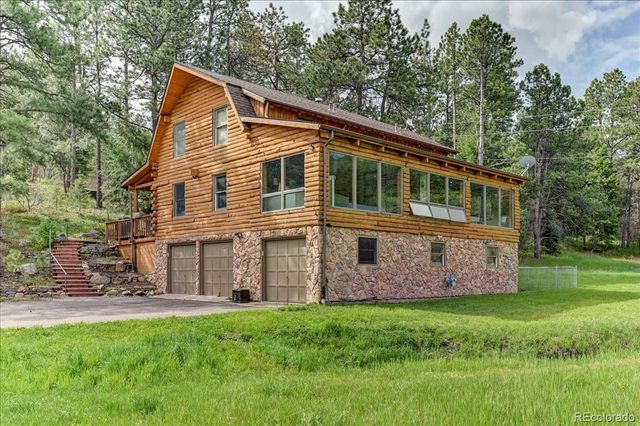 8752 S Ault Lane, Morrison, CO 80465