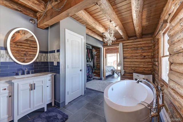 8752 S Ault Lane, Morrison, CO 80465