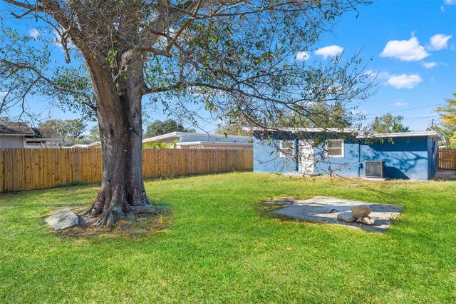 4606 W PAXTON AVENUE, Tampa, FL 33611