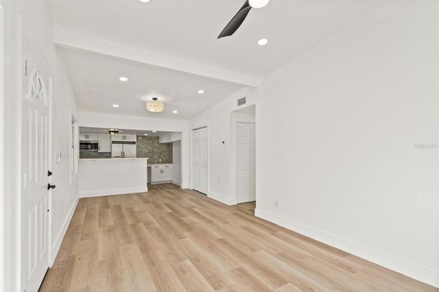 4606 W PAXTON AVENUE, Tampa, FL 33611