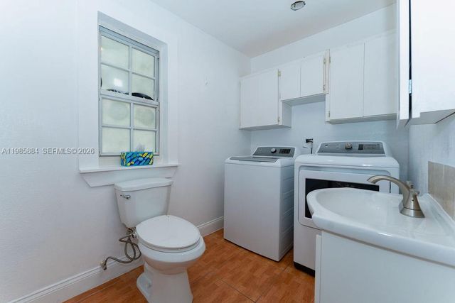 1474 NE 48th Ct, Pompano Beach, FL 33064