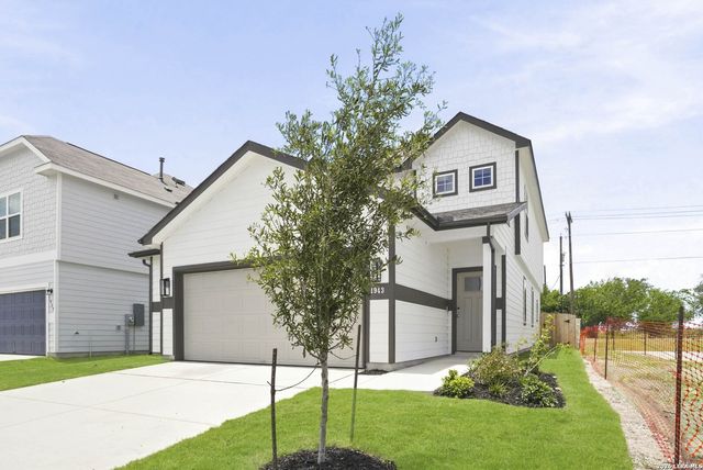 1943 Olivia Drive, New Braunfels, TX 78130