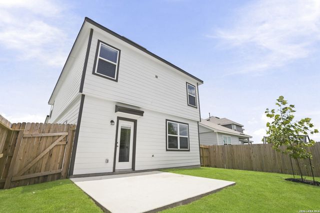 1943 Olivia Drive, New Braunfels, TX 78130