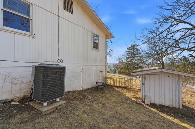 332 Taney Street, Branson, MO 65616