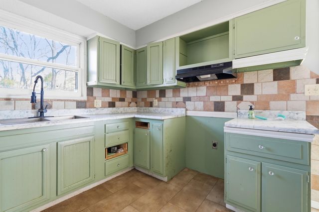 332 Taney Street, Branson, MO 65616