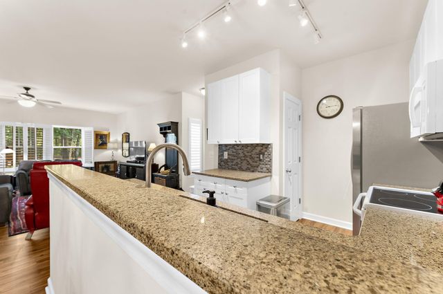 203 Pickering Lane, Charleston, SC 29414