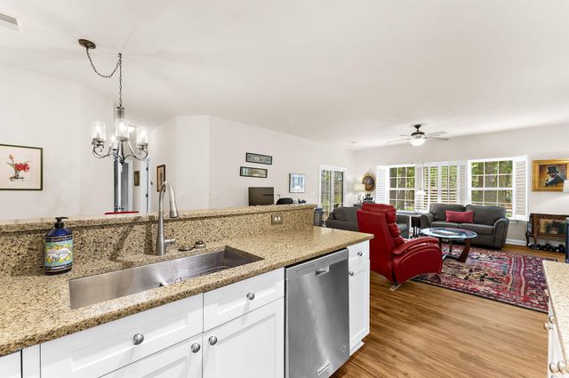 203 Pickering Lane, Charleston, SC 29414