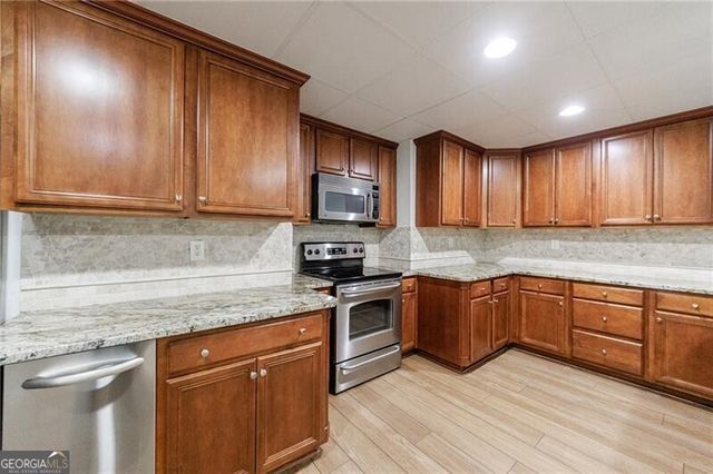 750 A J Land Road, Canton, GA 30115